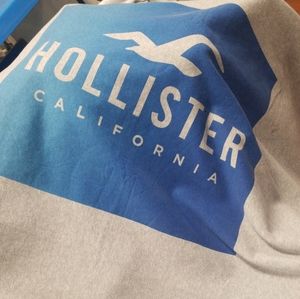 Hollister Fleece Blanket